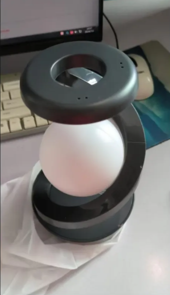 Verdiac Rotating Moon Lamp with Wireless Charging